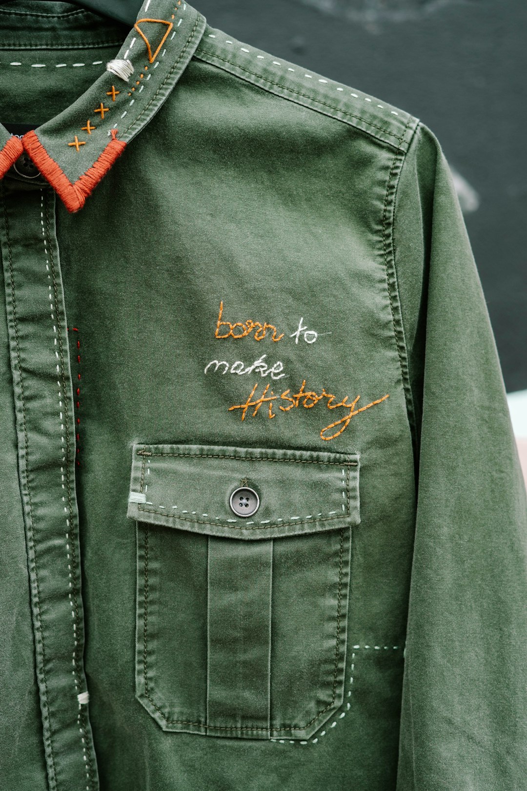 gray-and-red-polo-shirt-nvpsvbfp8qe